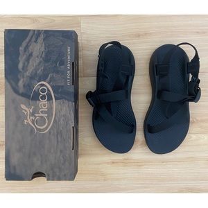 ZCloud Women Chaco Sandals Size 7 NEW